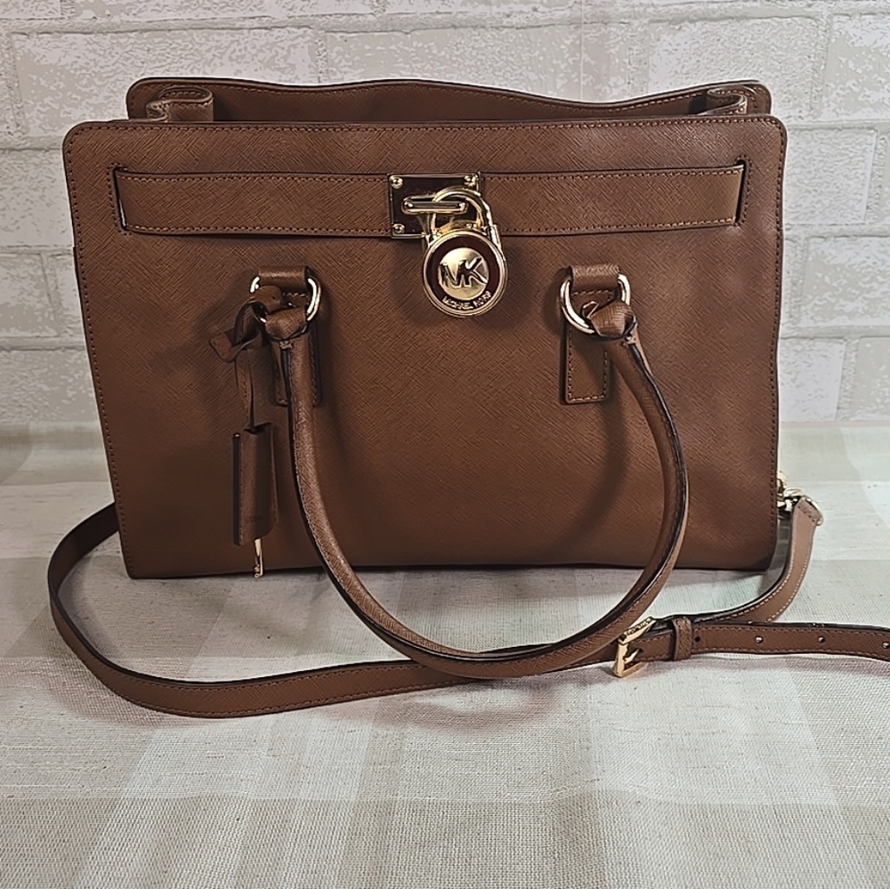 Michael Kors Signature Leather Satchel Handbag Medium Brown Lock & Key